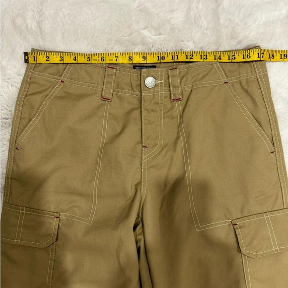 True Religion Military Single Needle Cargo Pant Travertine
Khaki Women's 28 NWT - Picture 11 of 16